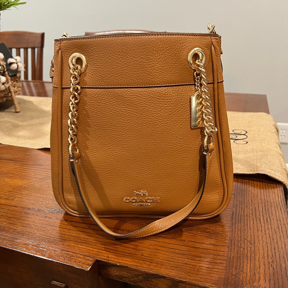Authentic Coach Cammie bucket bag